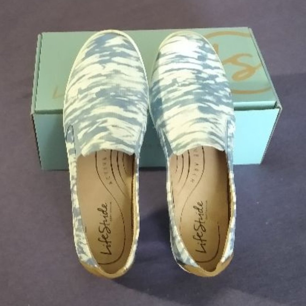 Life Stride Tie-Dye Slip-On Sneaker